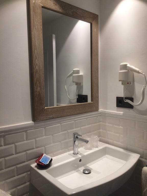 ארניס דה מר Hostal Portofino מראה חיצוני תמונה