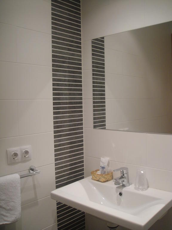 ארניס דה מר Hostal Portofino חדר תמונה