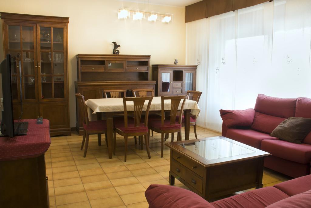 ארניס דה מר Hostal Portofino מראה חיצוני תמונה