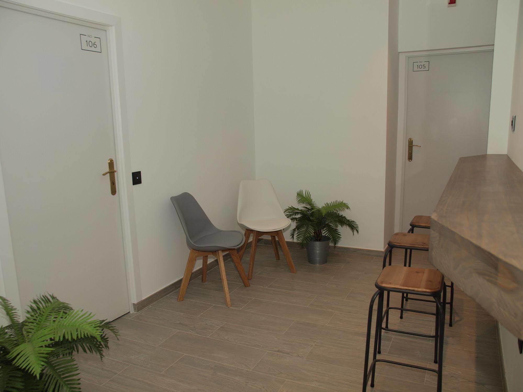 ארניס דה מר Hostal Portofino מראה חיצוני תמונה